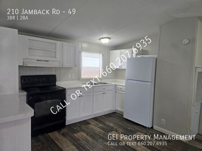 Foto del edificio - 210 Jamback Rd