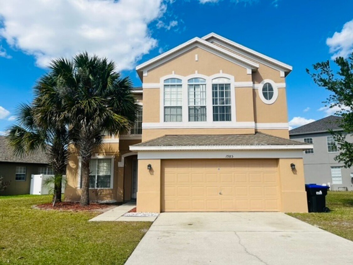 Primary Photo - Meadow Woods Area - 4 Bedroom, 2.5 Bathroo...