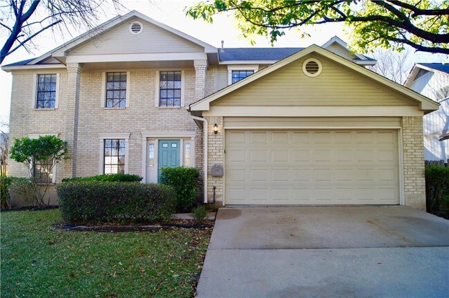 Building Photo - 12024 Lincolnshire Dr