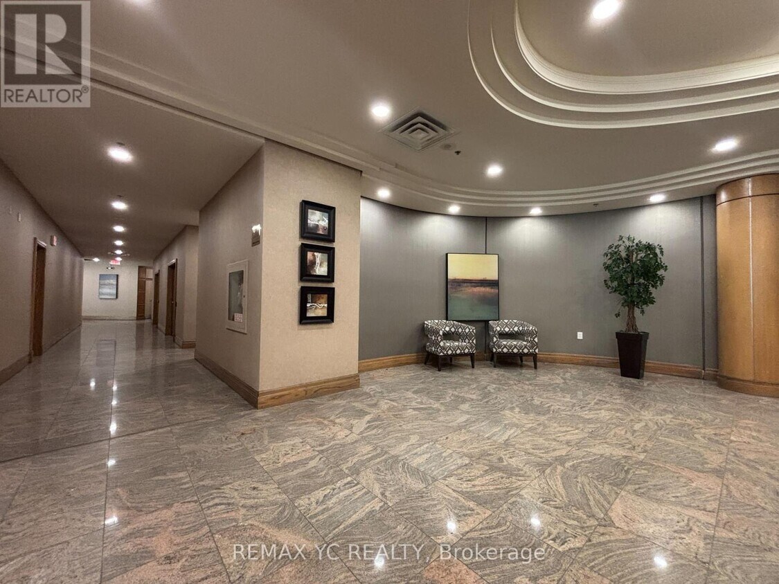 Photo du bâtiment - 5508 Yonge St