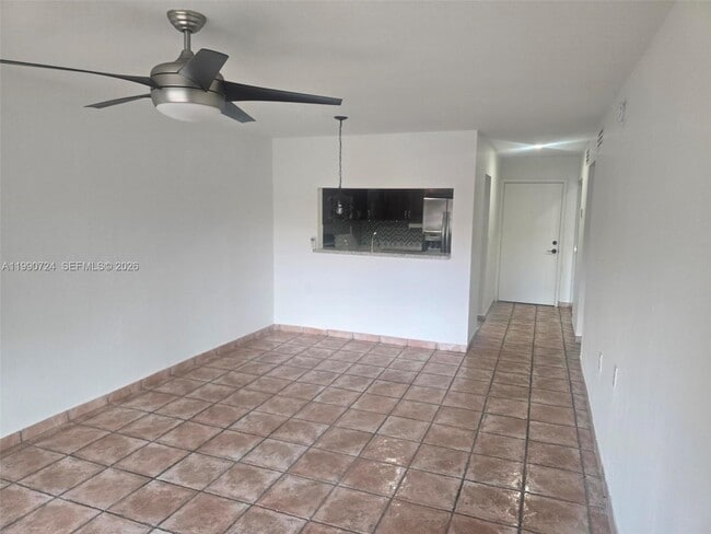 Foto del edificio - 11275 SW 88th St