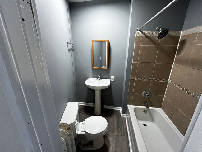 Foto del edificio - 929 N 3rd St