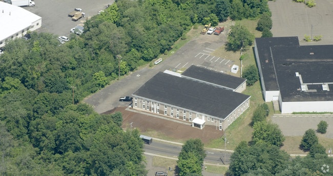 Aerial Photo - Putnam Place Apartments