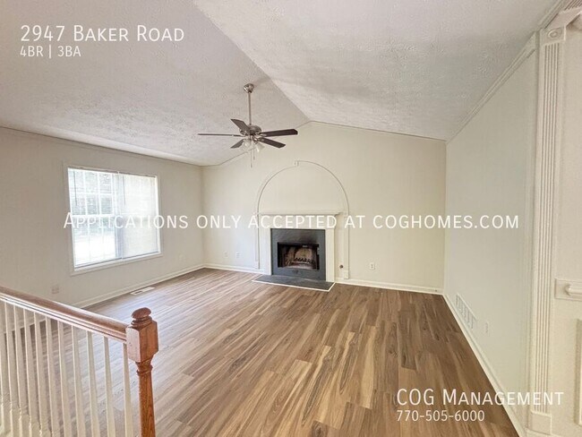 Foto del edificio - 2947 Baker Rd