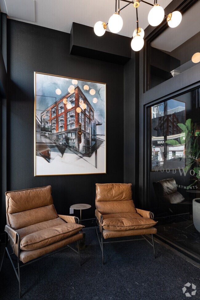 Foto del vestíbulo - Woodworth Apartments | Vibrant & Luxurious Living in Capitol Hill