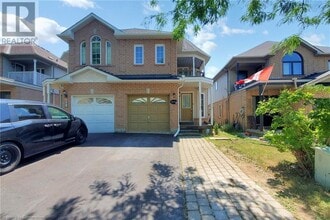 Building Photo - 5134 Des Jardines Dr