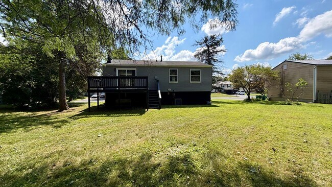 Building Photo - 104 Finwood Dr