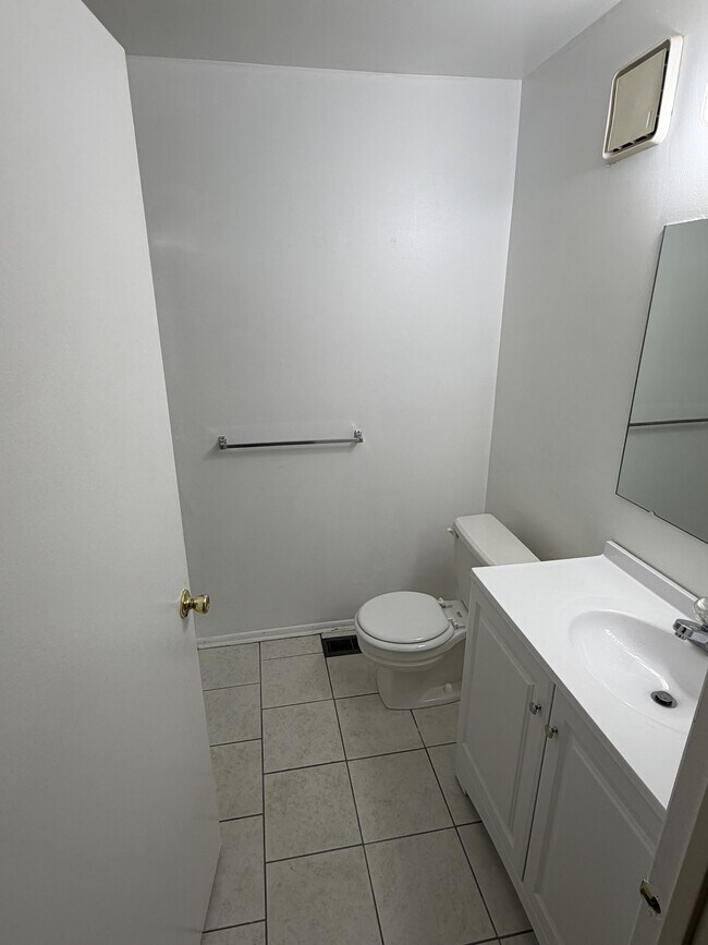 Foto del edificio - 1511 Woodhollow Dr