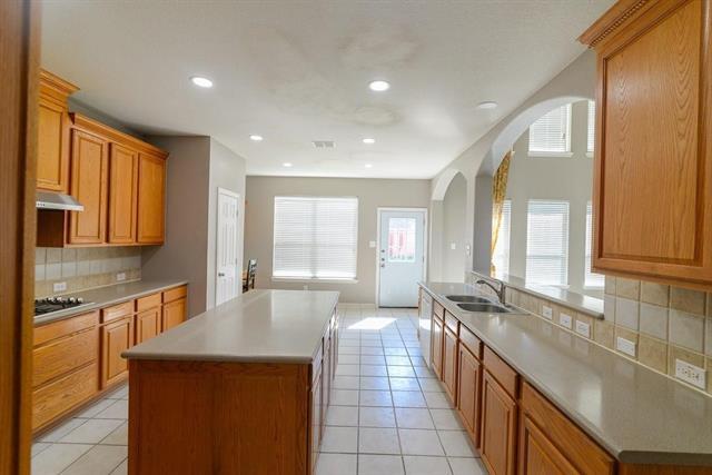 Foto del edificio - 9605 Pinehurst Dr