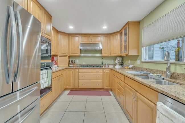 Foto del edificio - 10240 Potomac St