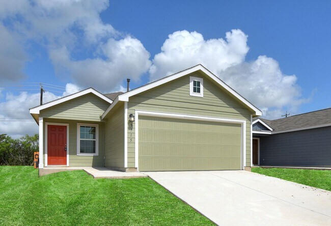Building Photo - BEAUTIFUL 4BR/2BA - 1627 SF - WATERWHEEL!