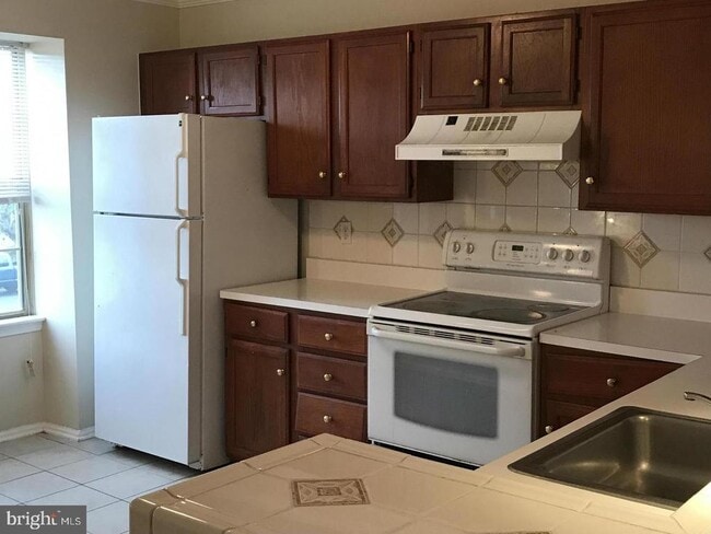 Building Photo - 15170 Wentwood Ln