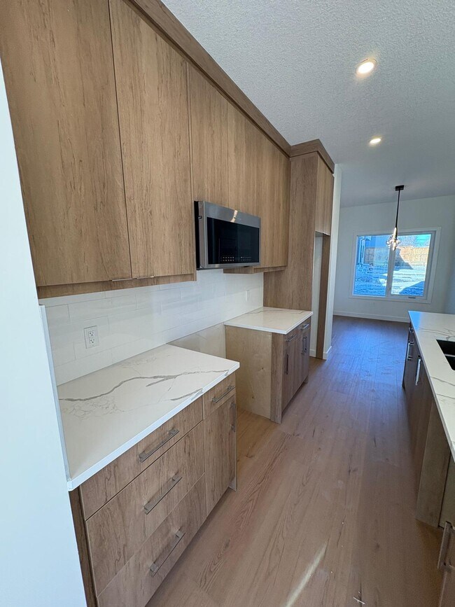 Photo du bâtiment - 920-935 35 St SE