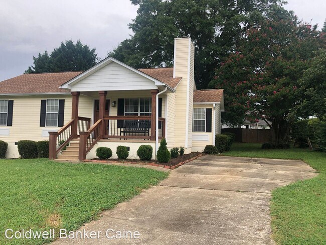 Building Photo - 3 br, 2 bath House - 14 Webster Rd