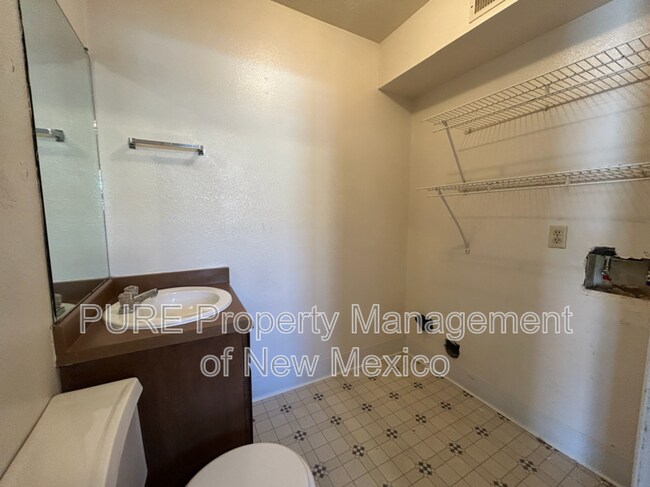 Foto del edificio - 1706 E 23rd St