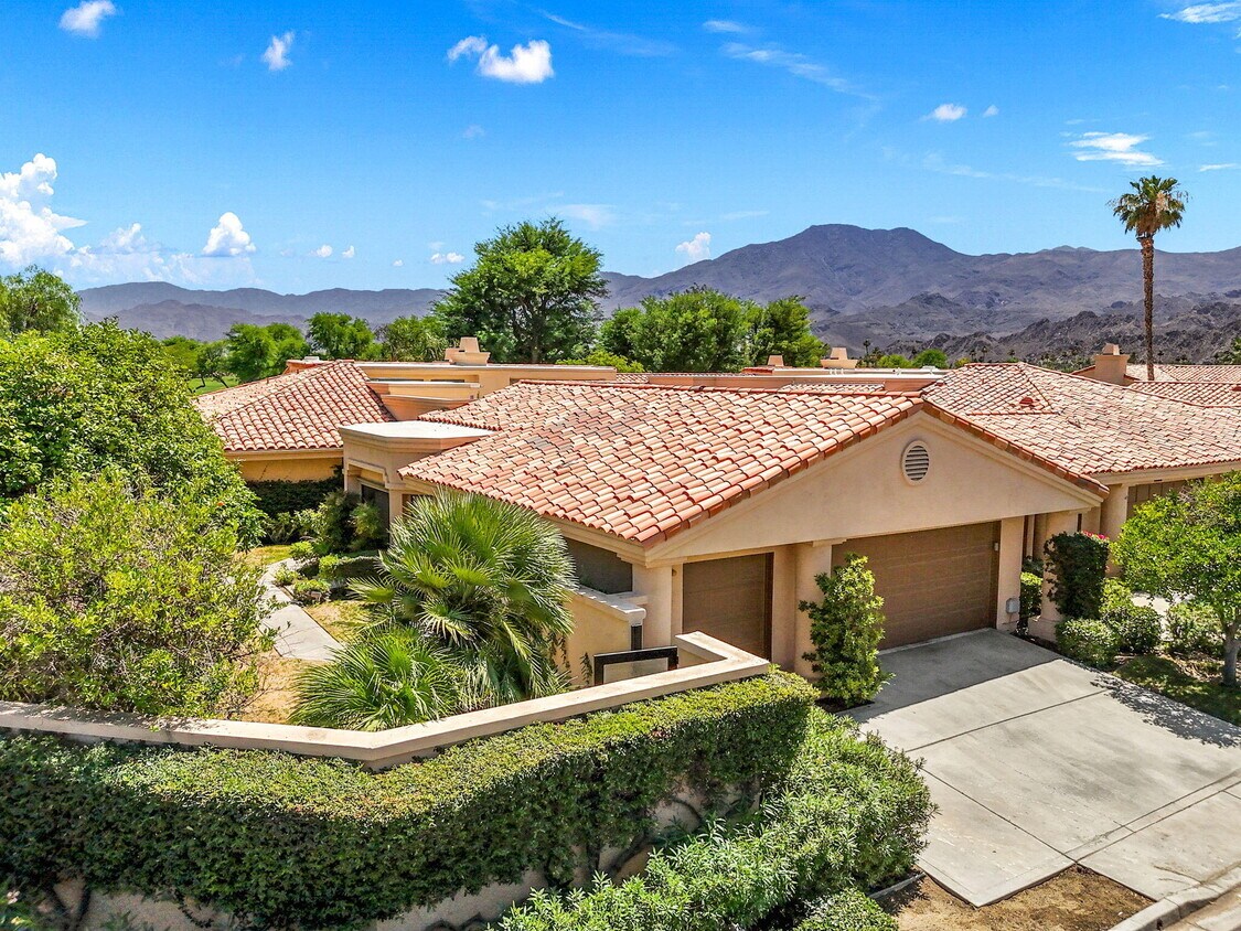 Foto principal - 54612 Inverness Way