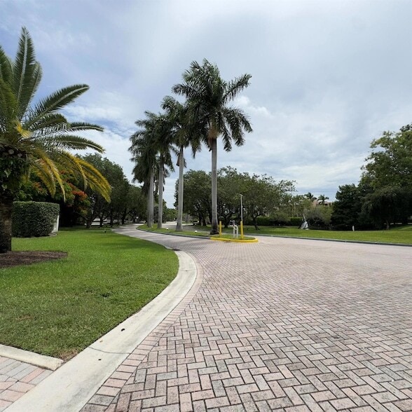 Building Photo - 1165 Crystal Way