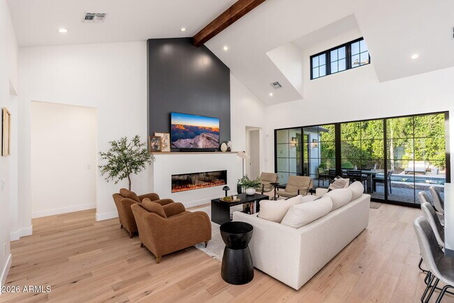 Foto del edificio - 4017 N 49th Pl