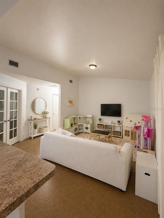 Foto del edificio - 2113 N Normandy Blvd