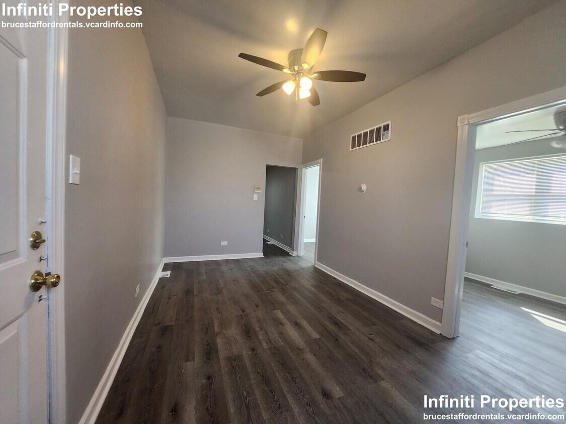 200 E Lincoln Hwy Unit 1F, Chicago Heights, IL 60411 Condo for Rent