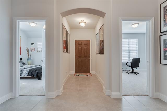 Building Photo - 7217 Willow Thorne Dr