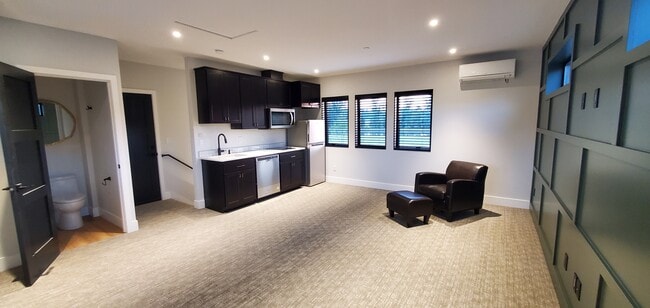 Foto del edificio - 38100 NE 164th Ave