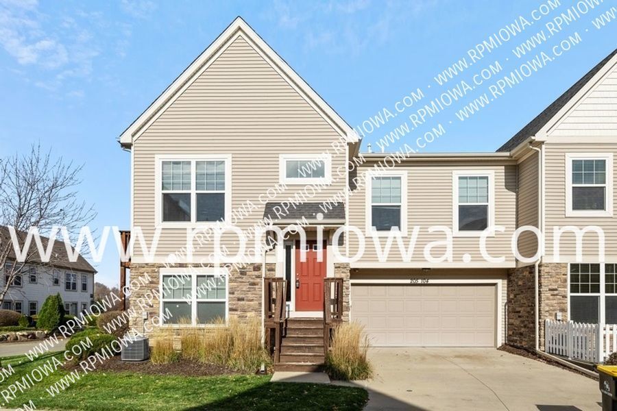 Foto principal - JORDAN CREEK AREA! CORNER UNIT WITH TONS O...