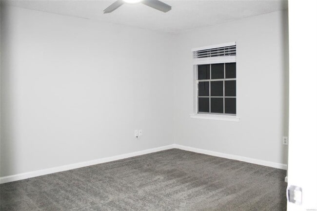 Building Photo - 4816 Regal Dr