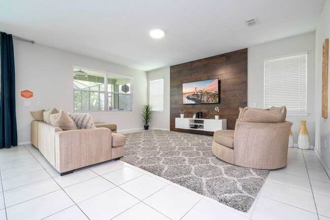 Building Photo - 9035 Sunshine Ridge Loop