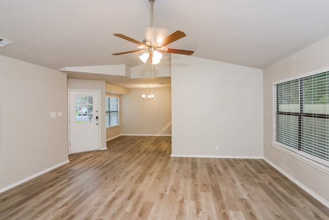 Foto del edificio - 9335 Autumn Storm