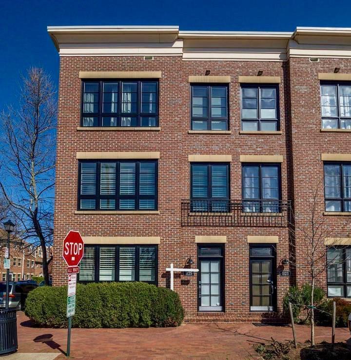 1125 Wythe St, Alexandria, VA 22314 - Townhome Rentals in Alexandria VA ...