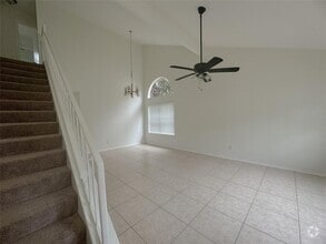 Building Photo - 6507 Luckenbach Ln