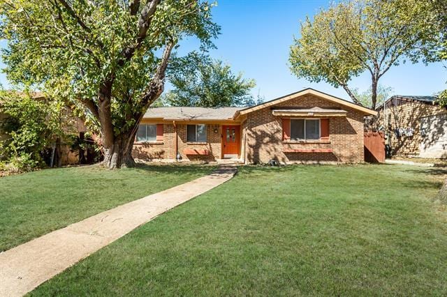 Building Photo - 2121 Travis Dr