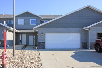 Building Photo - 1030 Tanner Ct