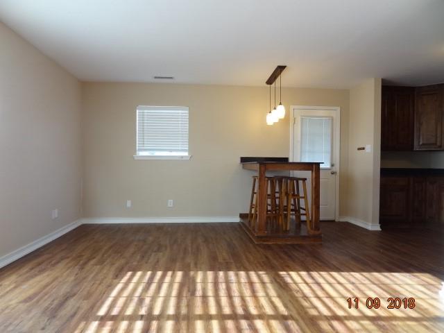 Foto del edificio - 15600 Miller Farm Rd