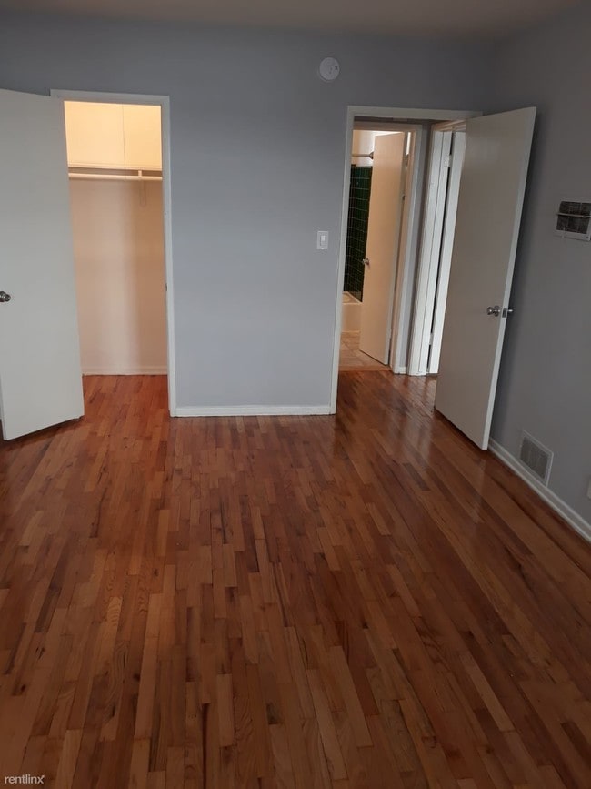 Building Photo - 1 br, 1 bath  - 5341 Vantage Ave