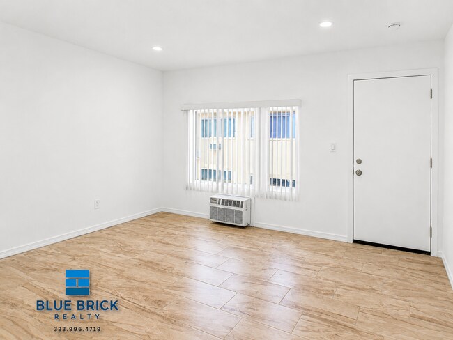 Foto del edificio - 5942 N Tujunga Ave