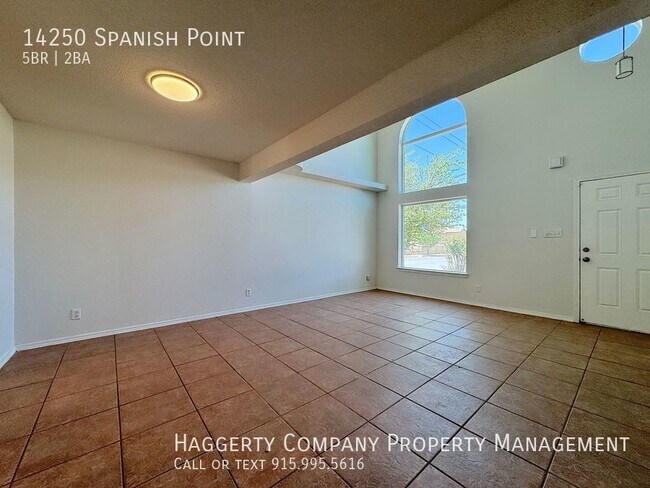 Foto del edificio - East El Paso 5 bed Refrig A/C!