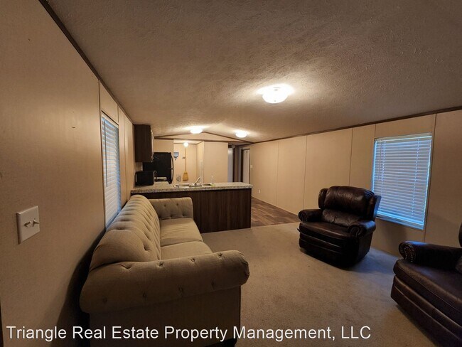 Building Photo - 3 br, 2 bath House - 8500 Friendship Dr - ...