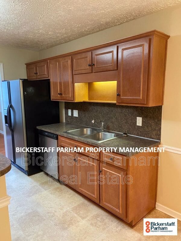 Foto del edificio - 1070 Watervalley Dr