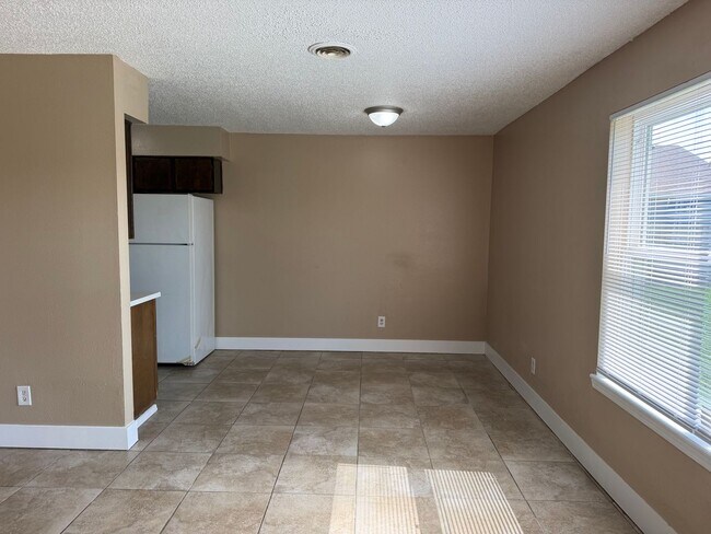 Building Photo - ***1248 W. Sunset***