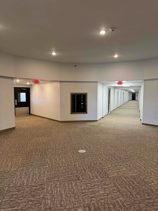 Building Photo - 600 Hickory St