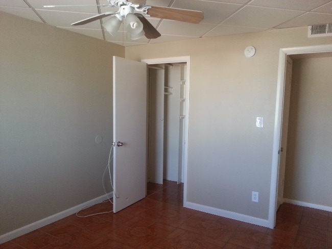 Photo - 6313 W Earll Dr House