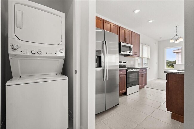 Foto del edificio - 6671 Wake St