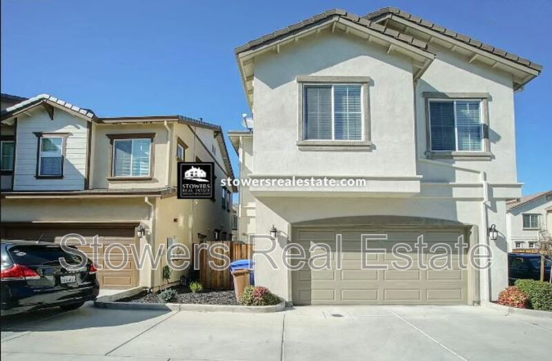 Primary Photo - 213 Alta St