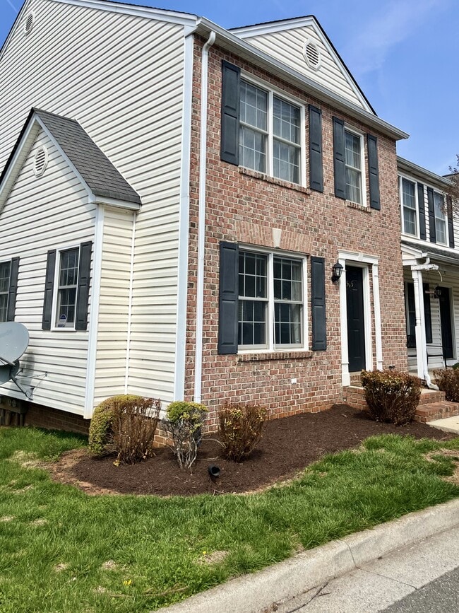 Photo - 525 Northwynd Cir Townhome