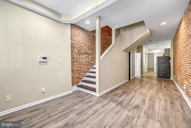 Foto del edificio - 2131 Jefferson St