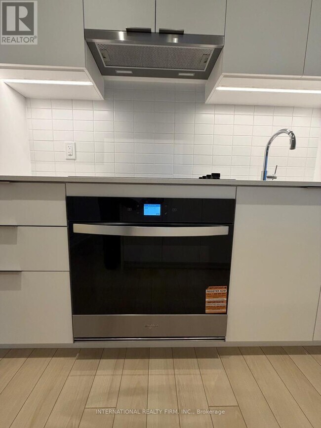 Building Photo - 3071 Trafalgar Rd