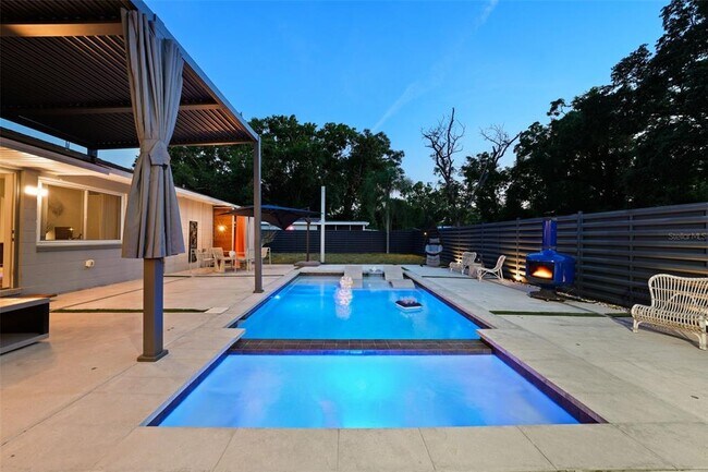 Foto del edificio - 222 N Clearview Ave