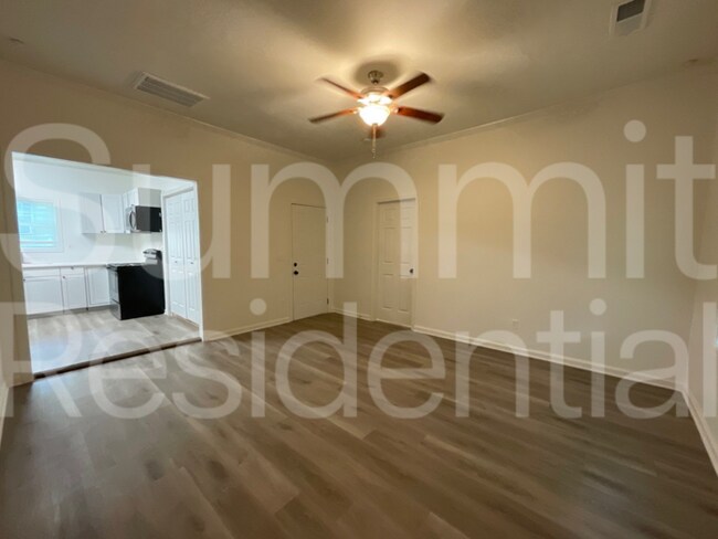 Foto del edificio - 2431 St Paul Ave NW